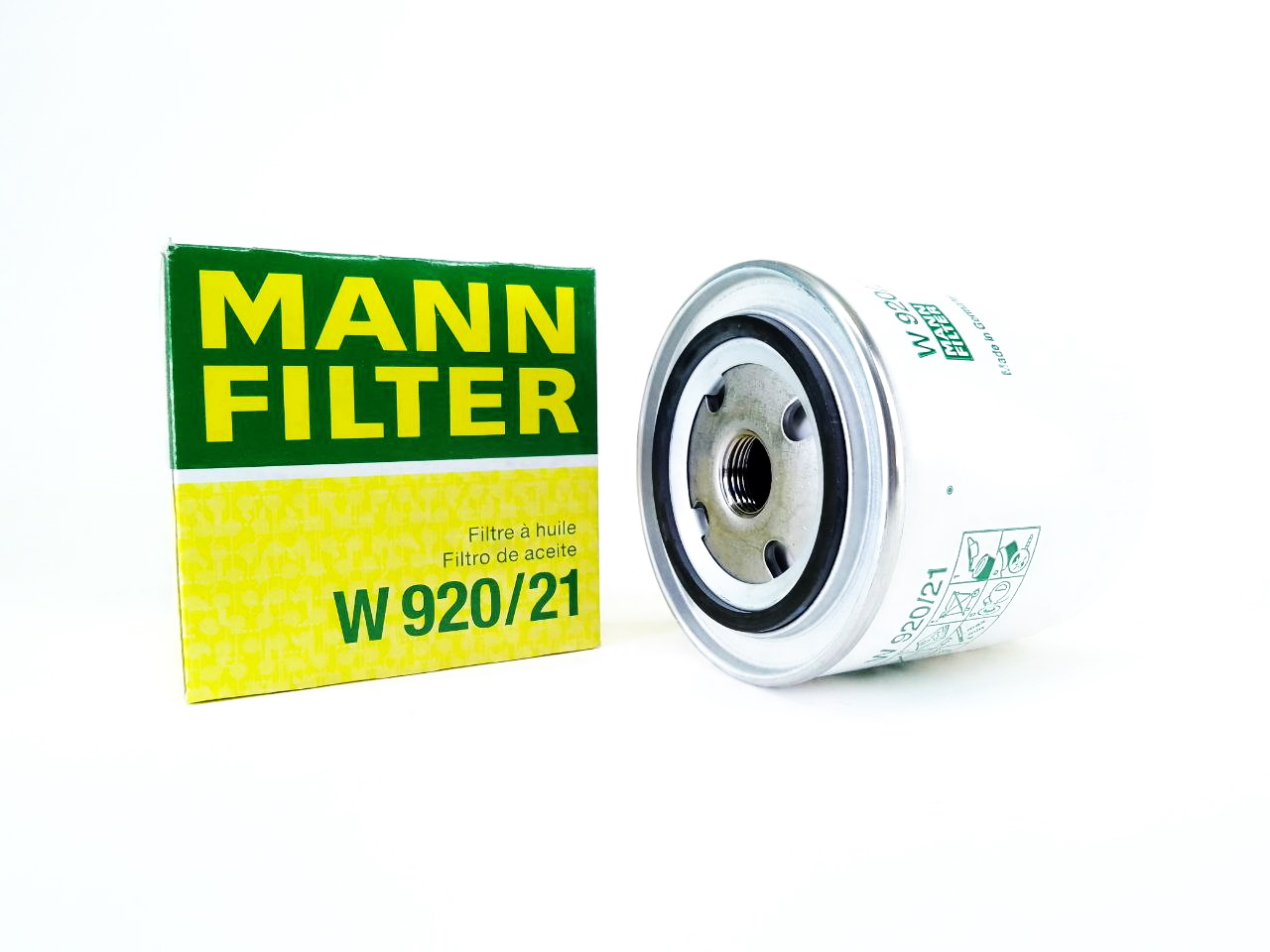 Фильтр масляный УАЗ 421, 3151, 3160, 3303, 3741 MANN W 920/21 W 920/21